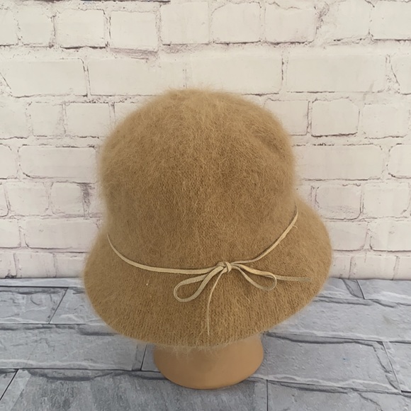 Angora & wool fuzzy bucket hat - Picture 4 of 5